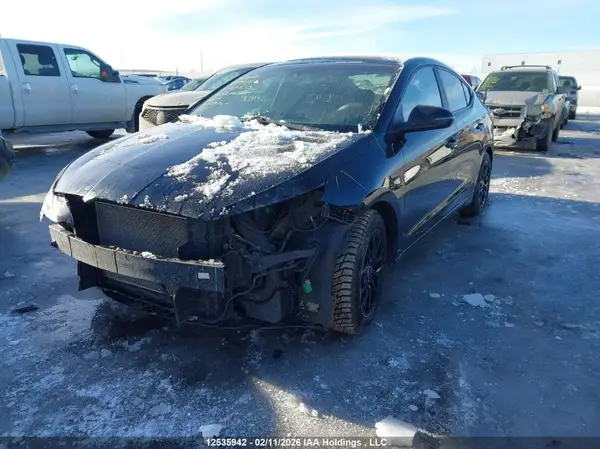 KMHD84LF9KU769573 2019 HYUNDAI ELANTRA - Image 2