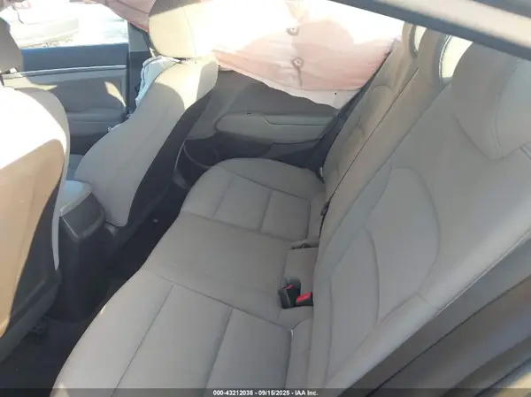 KMHD84LF9KU771050 2019 HYUNDAI ELANTRA - Image 8