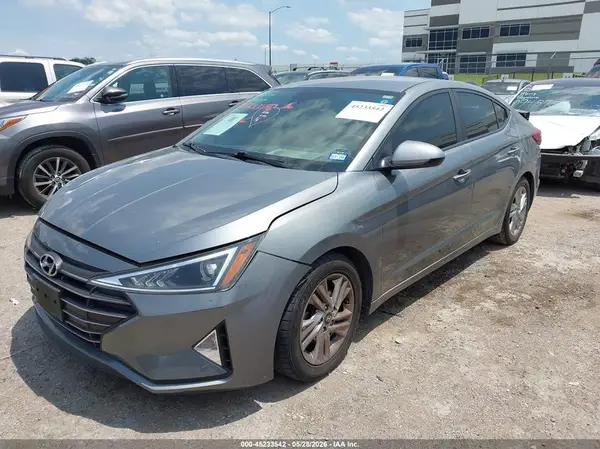 KMHD84LF9KU772585 2019 HYUNDAI ELANTRA - Image 2
