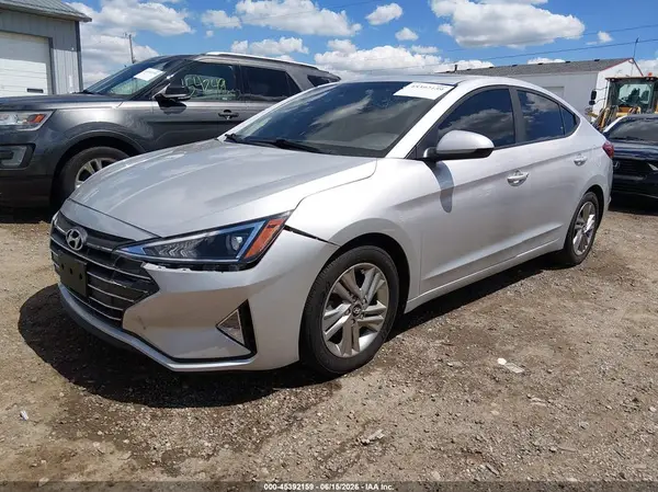 KMHD84LF9KU787801 2019 HYUNDAI ELANTRA - Image 2