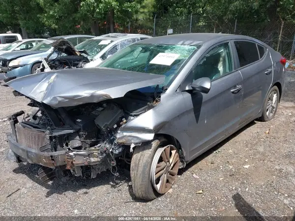 KMHD84LF9KU875537 2019 HYUNDAI ELANTRA - Image 2