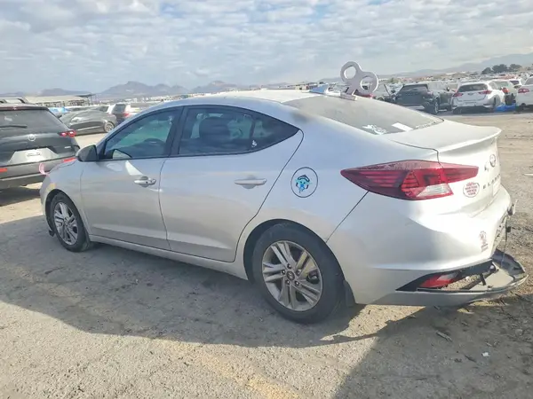 KMHD84LF9KU886098 2019 HYUNDAI ELANTRA - Image 2