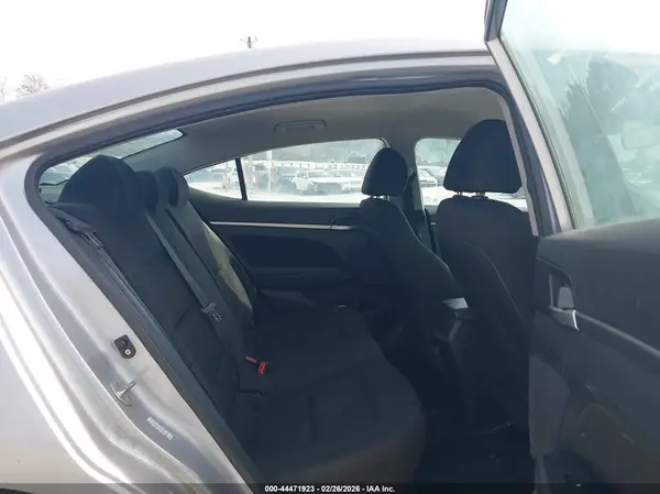 KMHD84LF9LU001299 2020 HYUNDAI ELANTRA - Image 8