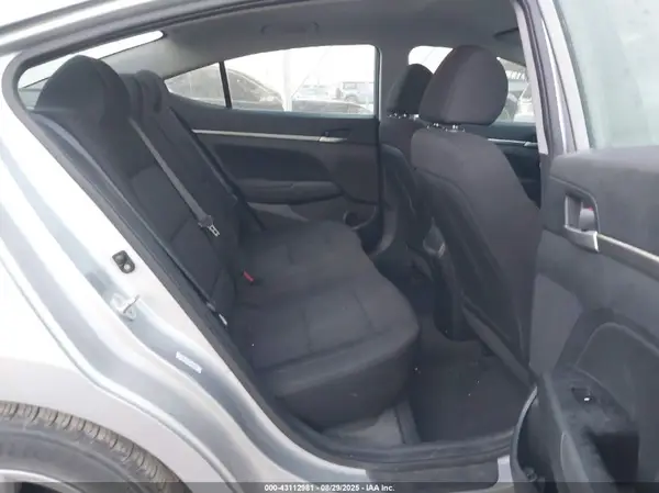 KMHD84LF9LU029409 2020 HYUNDAI ELANTRA - Image 8