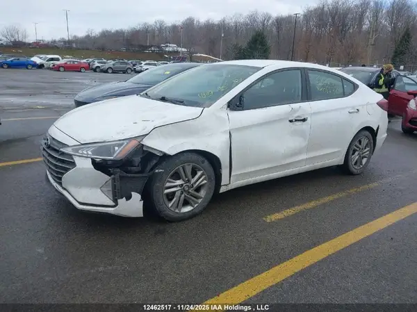 KMHD84LF9LU052320 2020 HYUNDAI ELANTRA - Image 2