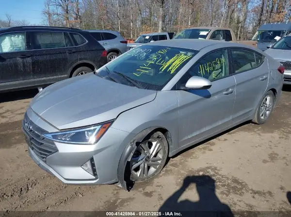 KMHD84LF9LU065892 2020 HYUNDAI ELANTRA - Image 2