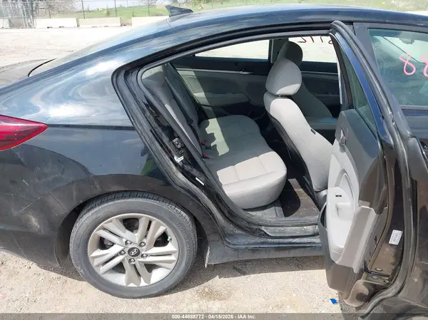 KMHD84LF9LU066511 2020 HYUNDAI ELANTRA - Image 8