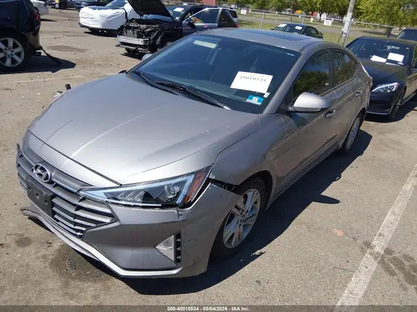KMHD84LF9LU070560 2020 HYUNDAI ELANTRA - Image 2