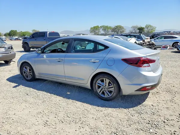 KMHD84LF9LU077931 2020 HYUNDAI ELANTRA - Image 2