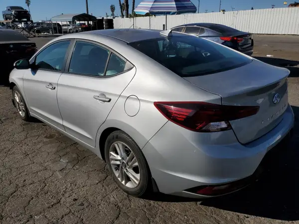 KMHD84LF9LU080697 2020 HYUNDAI ELANTRA - Image 2