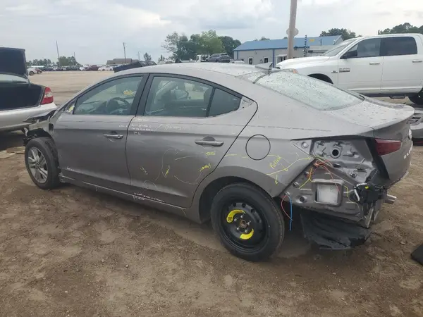 KMHD84LF9LU099329 2020 HYUNDAI ELANTRA - Image 2