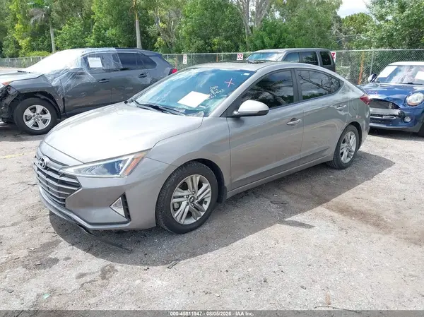 KMHD84LF9LU105842 2020 HYUNDAI ELANTRA - Image 2