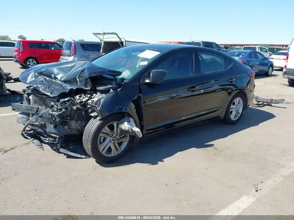 KMHD84LF9LU921661 2020 HYUNDAI ELANTRA - Image 2