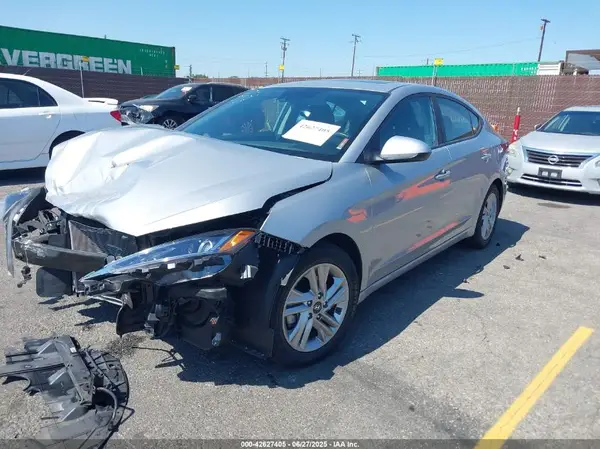 KMHD84LF9LU929582 2020 HYUNDAI ELANTRA - Image 2