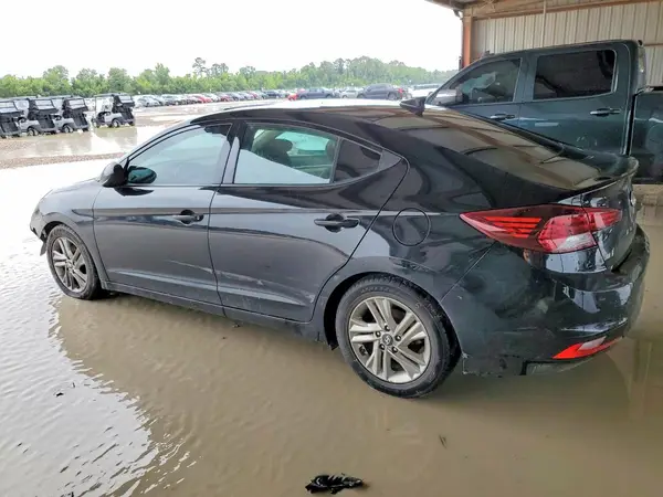 KMHD84LFGKU808068 2019 HYUNDAI ELANTRA - Image 2