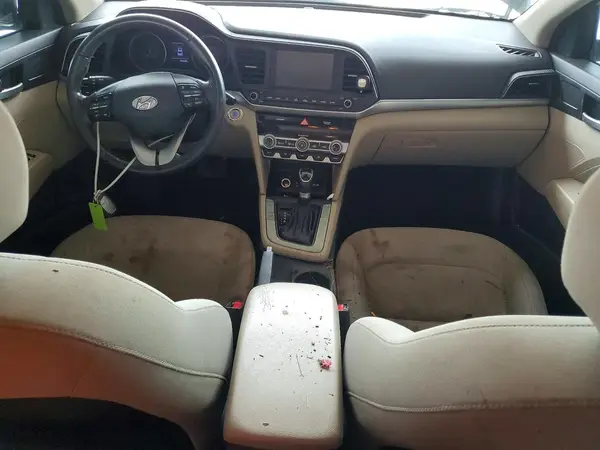 KMHD84LFGKU808068 2019 HYUNDAI ELANTRA - Image 8