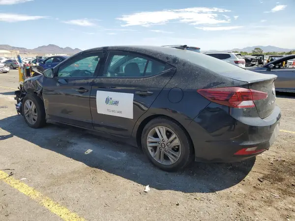 KMHD84LFVKU746142 2019 HYUNDAI ELANTRA - Image 2