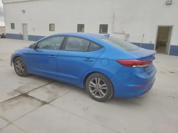 KMHD84LFXHU061518 2017 HYUNDAI ELANTRA - Image 2