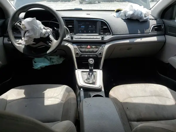 KMHD84LFXHU062376 2017 HYUNDAI ELANTRA - Image 8