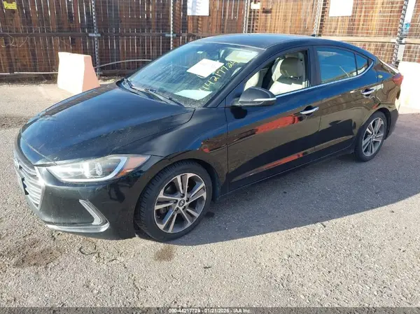 KMHD84LFXHU069683 2017 HYUNDAI ELANTRA - Image 2
