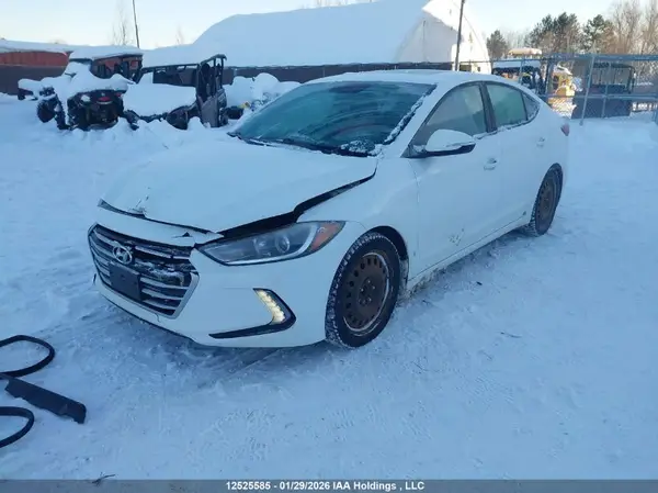 KMHD84LFXHU089142 2017 HYUNDAI ELANTRA - Image 2