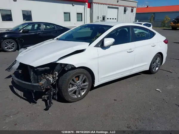 KMHD84LFXHU093563 2017 HYUNDAI ELANTRA - Image 2