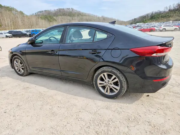 KMHD84LFXHU098942 2017 HYUNDAI ELANTRA - Image 2
