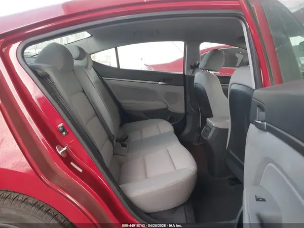 KMHD84LFXHU102505 2017 HYUNDAI ELANTRA - Image 8