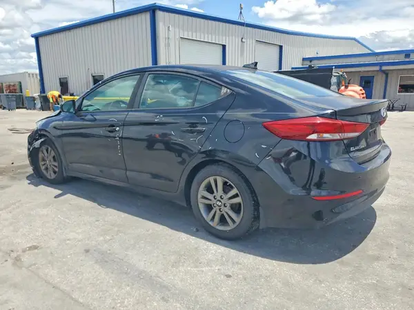 KMHD84LFXHU104402 2017 HYUNDAI ELANTRA - Image 2
