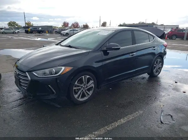 KMHD84LFXHU105310 2017 HYUNDAI ELANTRA - Image 2