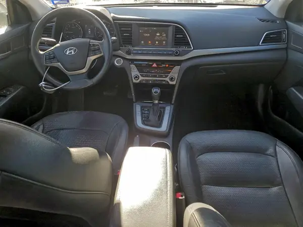 KMHD84LFXHU106926 2017 HYUNDAI ELANTRA - Image 8