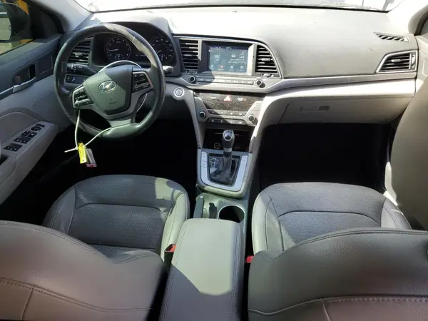 KMHD84LFXHU107204 2017 HYUNDAI ELANTRA - Image 8