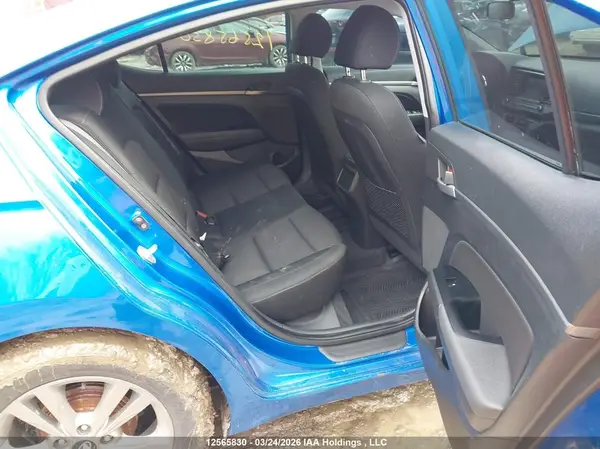 KMHD84LFXHU114363 2017 HYUNDAI ELANTRA - Image 8