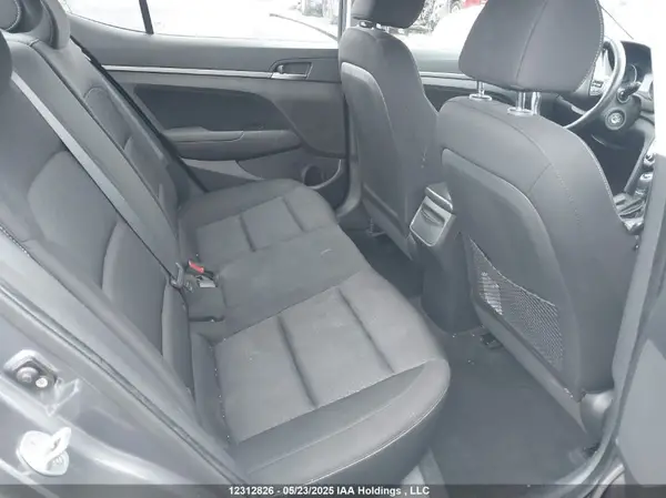 KMHD84LFXHU121538 2017 HYUNDAI ELANTRA - Image 8
