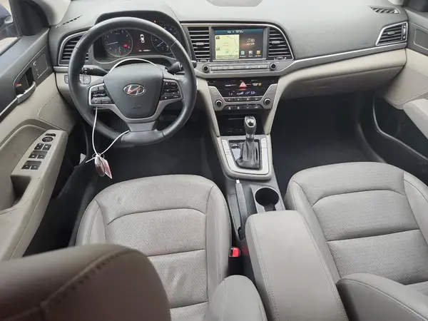 KMHD84LFXHU127825 2017 HYUNDAI ELANTRA - Image 8