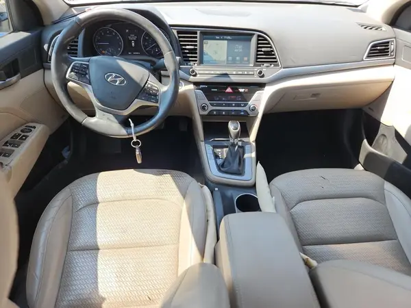 KMHD84LFXHU134967 2017 HYUNDAI ELANTRA - Image 8