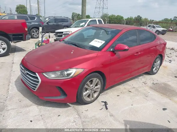 KMHD84LFXHU137089 2017 HYUNDAI ELANTRA - Image 2