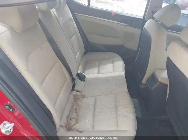 KMHD84LFXHU137089 2017 HYUNDAI ELANTRA - Image 8