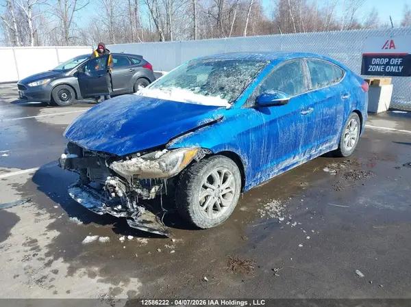 KMHD84LFXHU137853 2017 HYUNDAI ELANTRA - Image 2