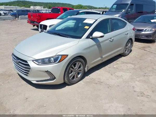 KMHD84LFXHU141188 2017 HYUNDAI ELANTRA - Image 2