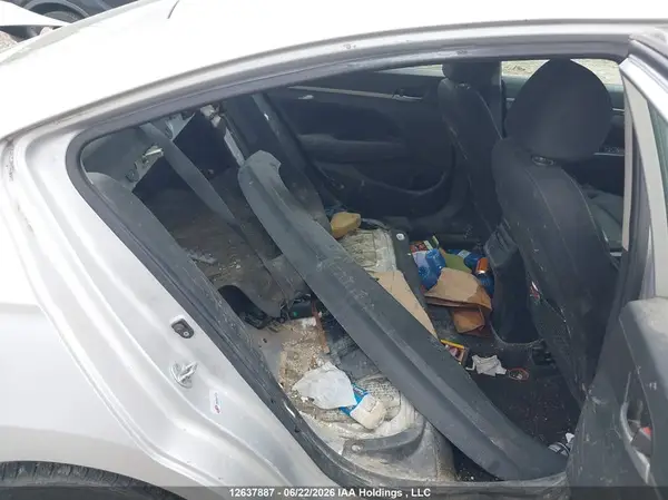KMHD84LFXHU154085 2017 HYUNDAI ELANTRA - Image 8