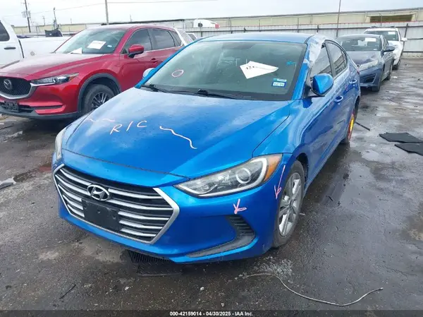 KMHD84LFXHU166494 2017 HYUNDAI ELANTRA - Image 2