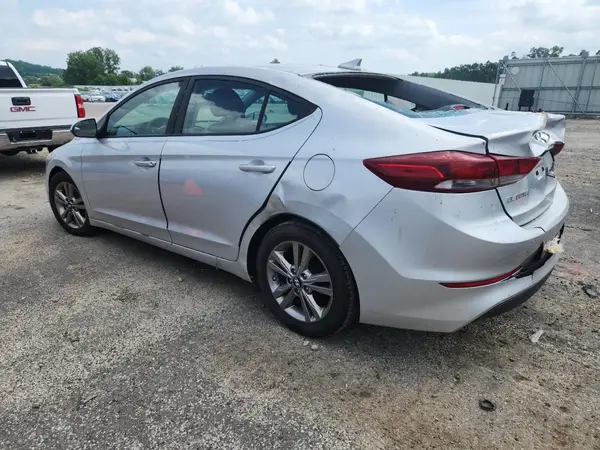 KMHD84LFXHU174546 2017 HYUNDAI ELANTRA - Image 2