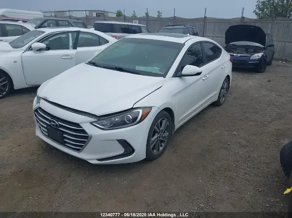 KMHD84LFXHU175034 2017 HYUNDAI ELANTRA - Image 2