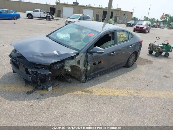 KMHD84LFXHU182436 2017 HYUNDAI ELANTRA - Image 2