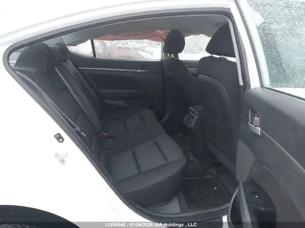 KMHD84LFXHU186163 2017 HYUNDAI ELANTRA - Image 8