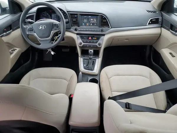 KMHD84LFXHU207724 2017 HYUNDAI ELANTRA - Image 8