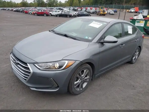 KMHD84LFXHU208243 2017 HYUNDAI ELANTRA - Image 2
