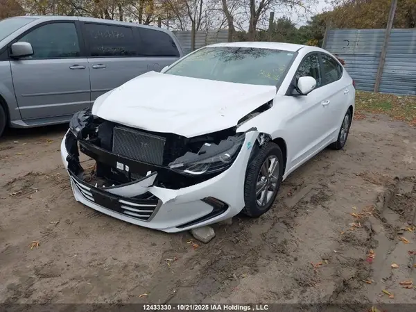 KMHD84LFXHU220764 2017 HYUNDAI ELANTRA - Image 2