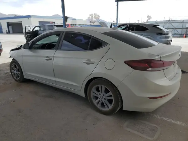KMHD84LFXHU245406 2017 HYUNDAI ELANTRA - Image 2